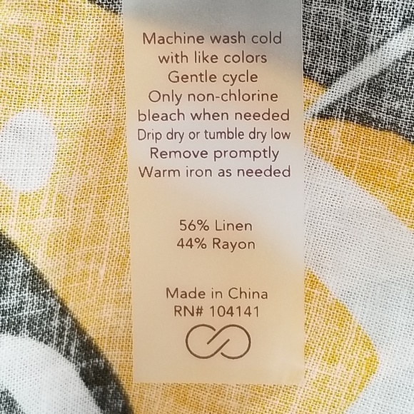 Calia Multicolored Palm High Rise Inverted Pleat Pull On Shorts Size Medium NWOT - Picture 10 of 10